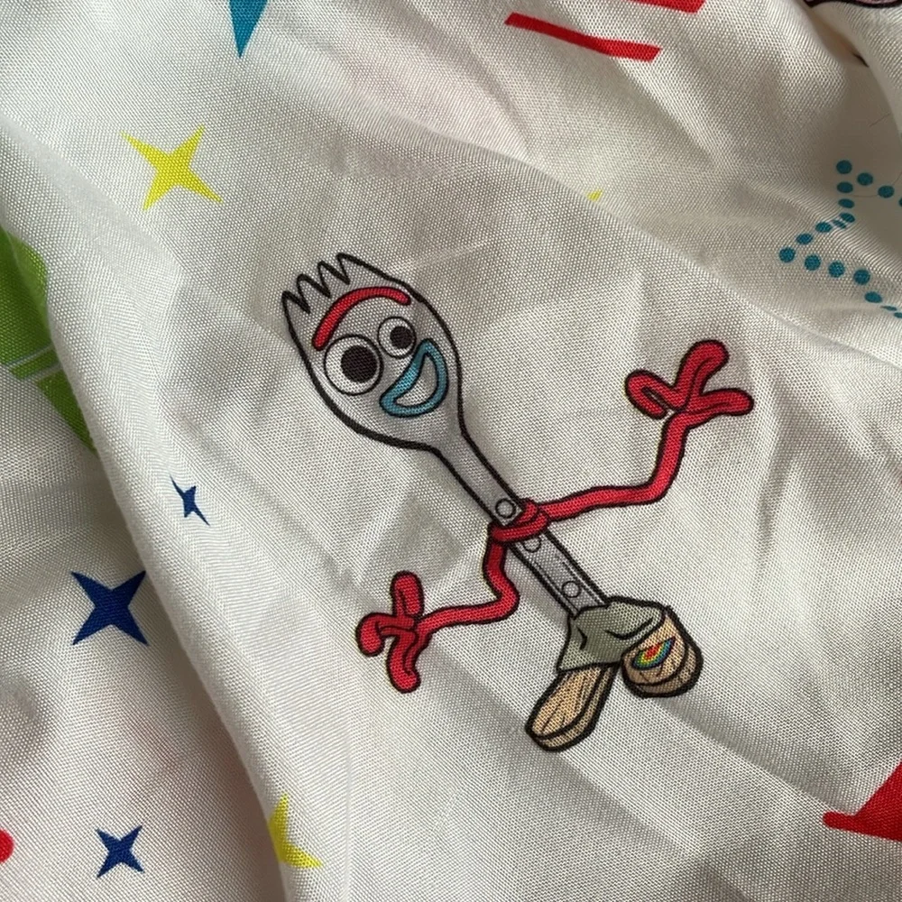 Toy Story 4 fitted sheet (TWIN) & shirts